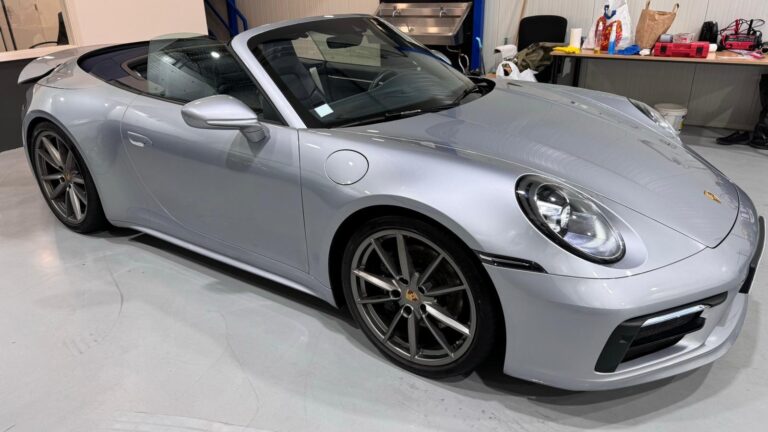 PORSCHE – 911 CARRERA 4S