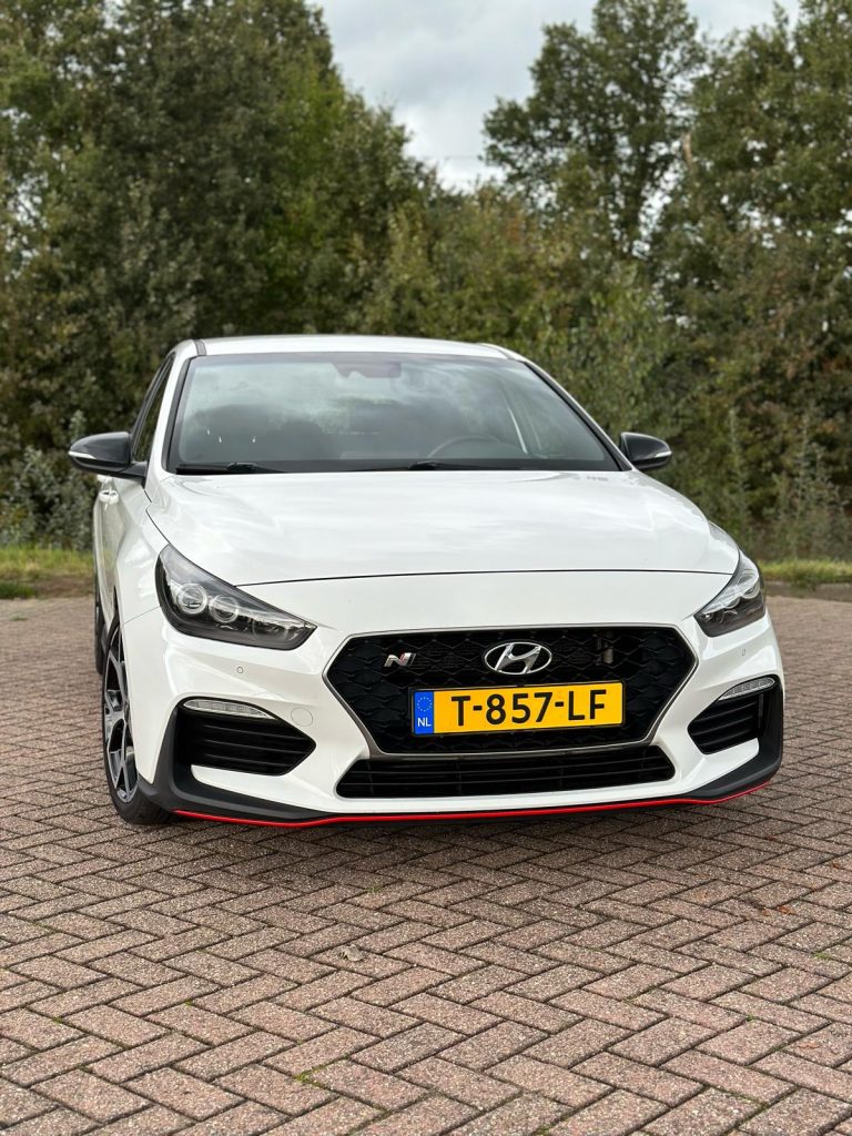 HYUNDAI – I 30