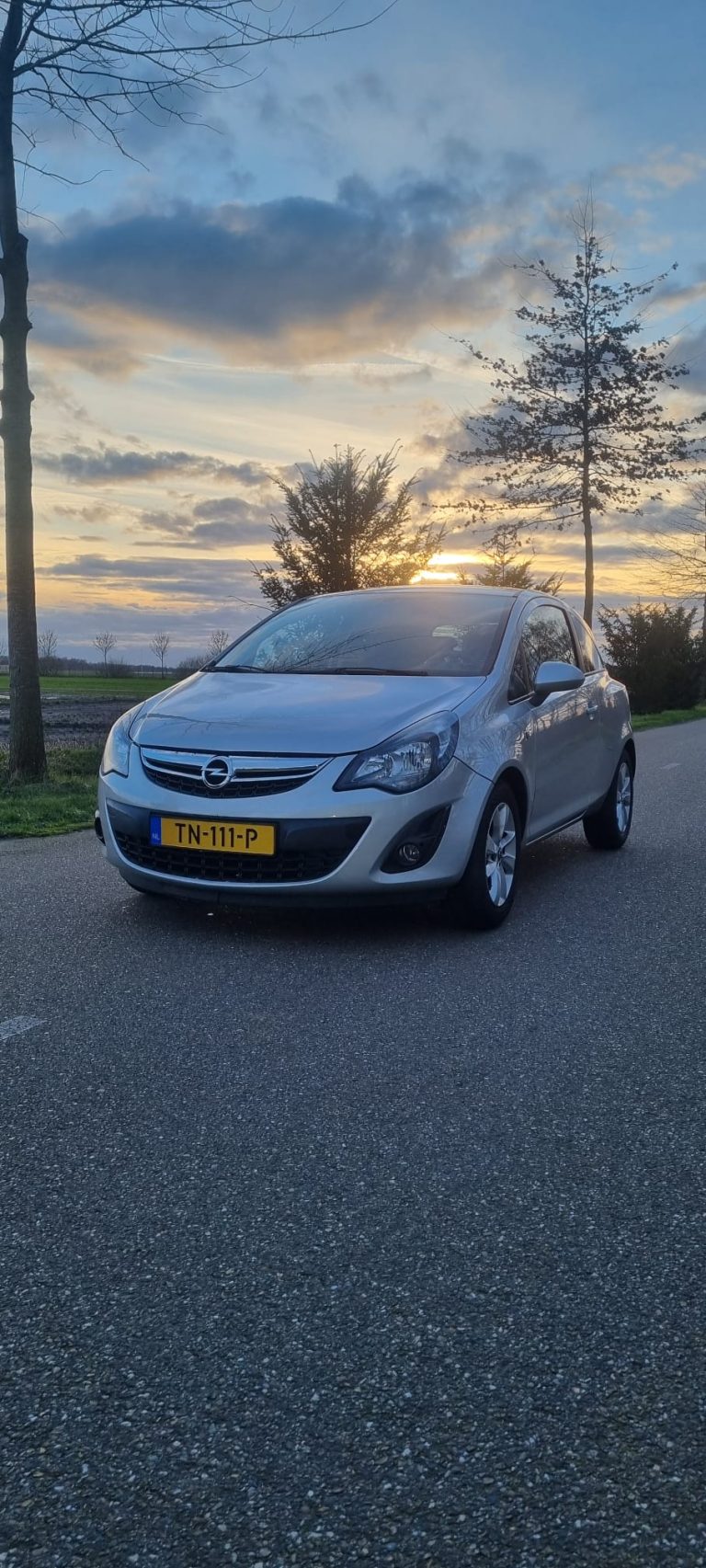 OPEL – CORSA