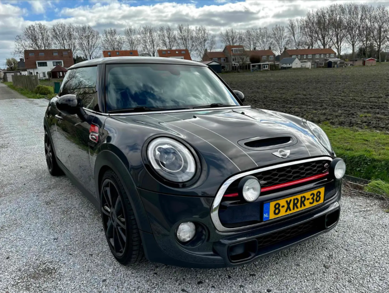 MINI – COOPER S