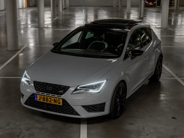 SEAT – LEON