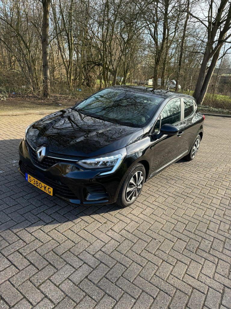 RENAULT – CLIO