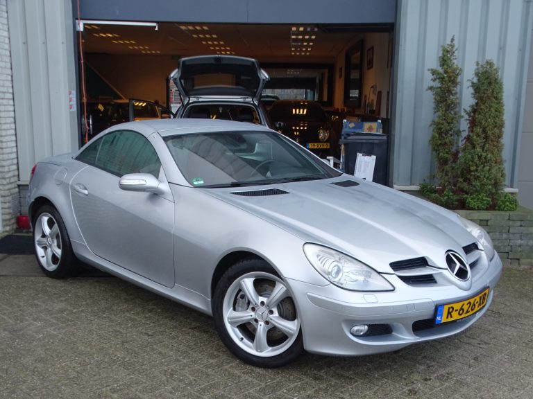 MERCEDES-BENZ – SLK 350