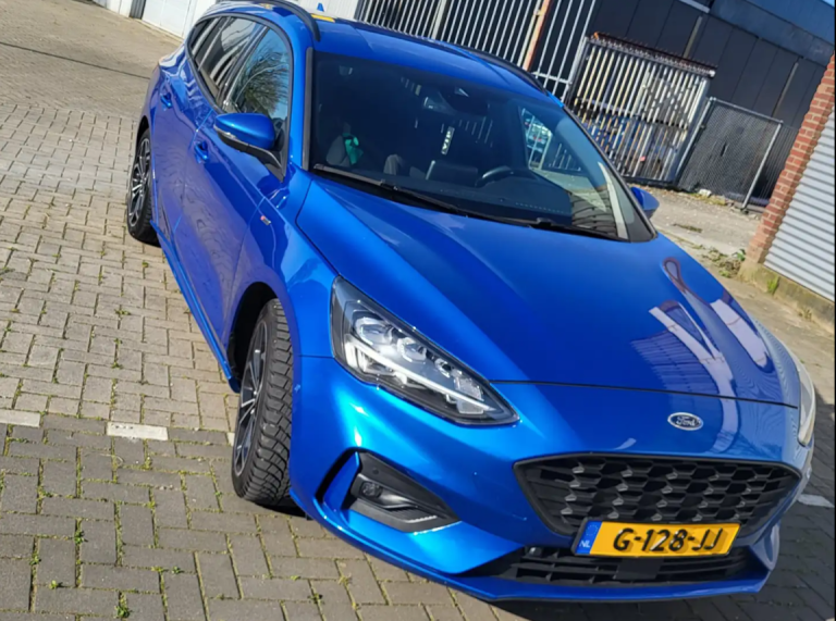 FORD – FOCUS