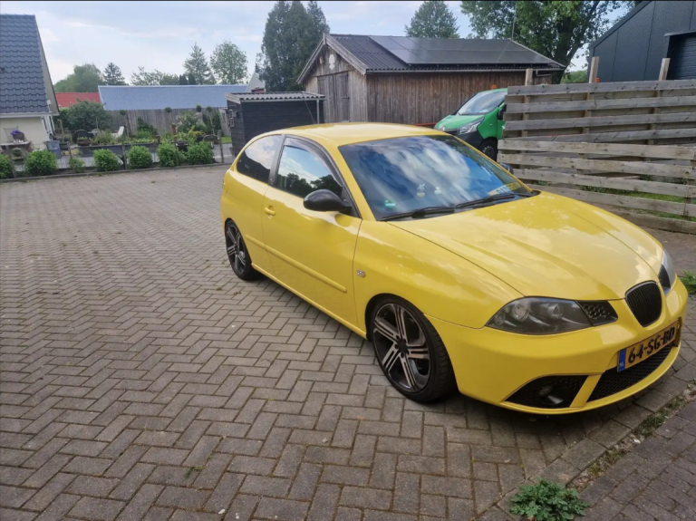 SEAT – IBIZA