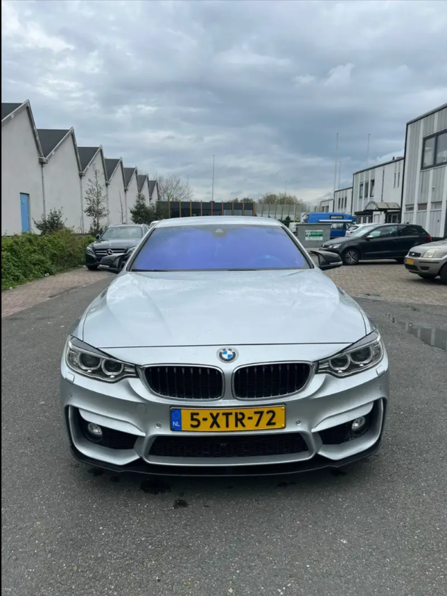 BMW – 420I