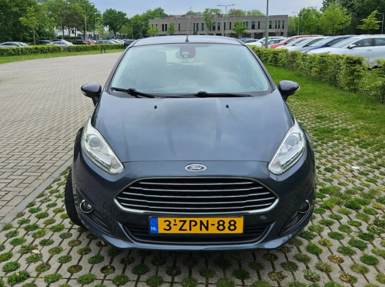 FORD – FIESTA