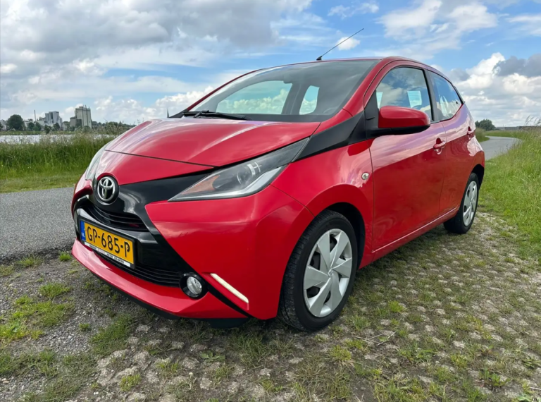 TOYOTA AYGO