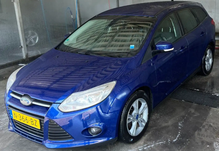 FORD – FOCUS