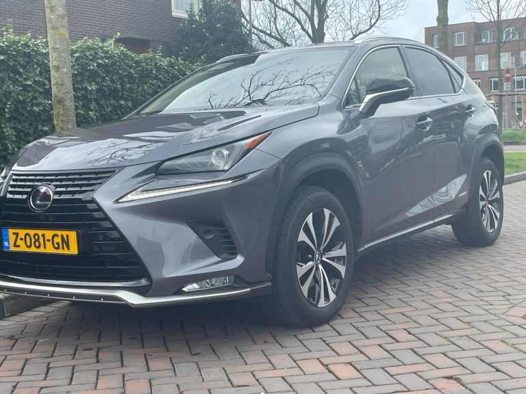 LEXUS – NX