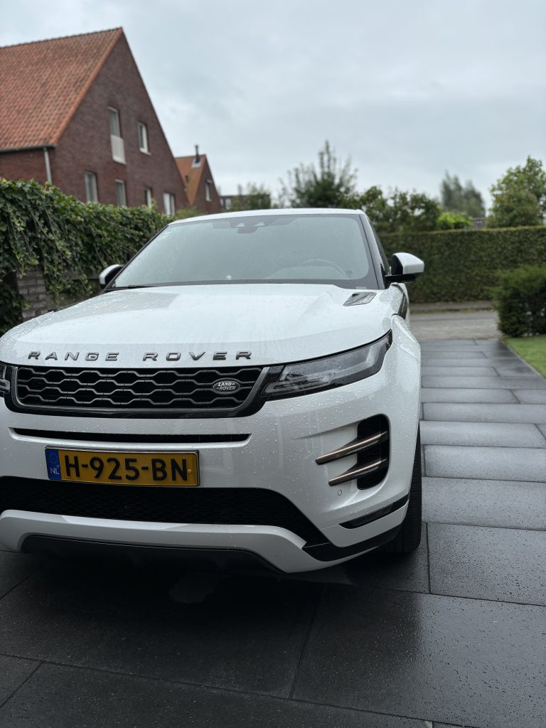 LAND ROVER – RANGE ROVER EVOQUE