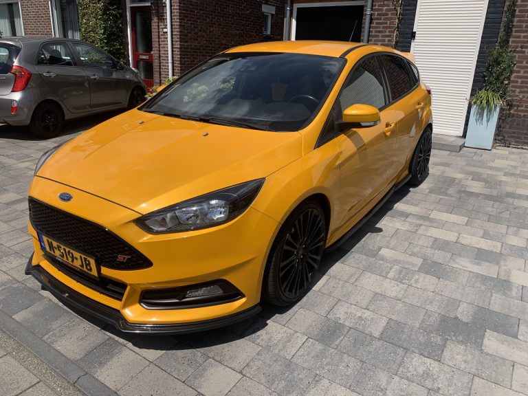 FORD – FOCUS