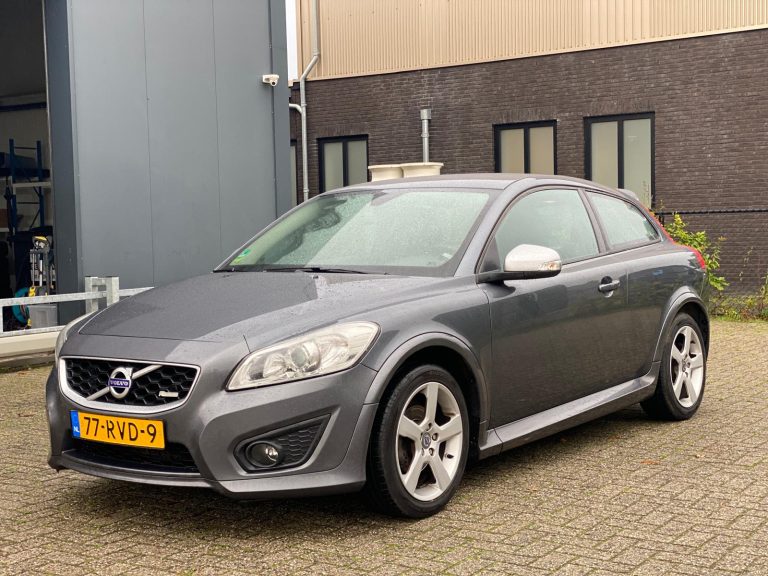 VOLVO – C30