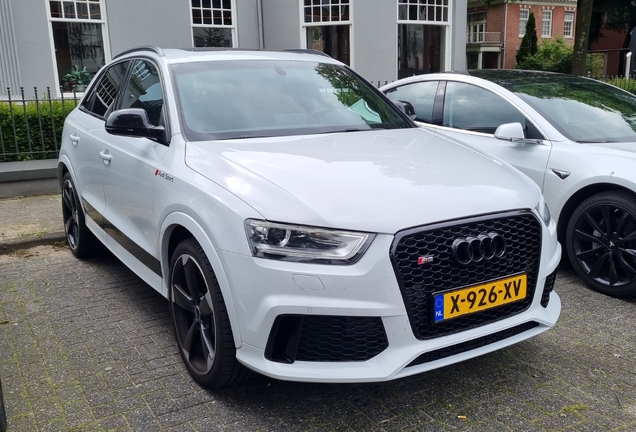 AUDI – RS Q3