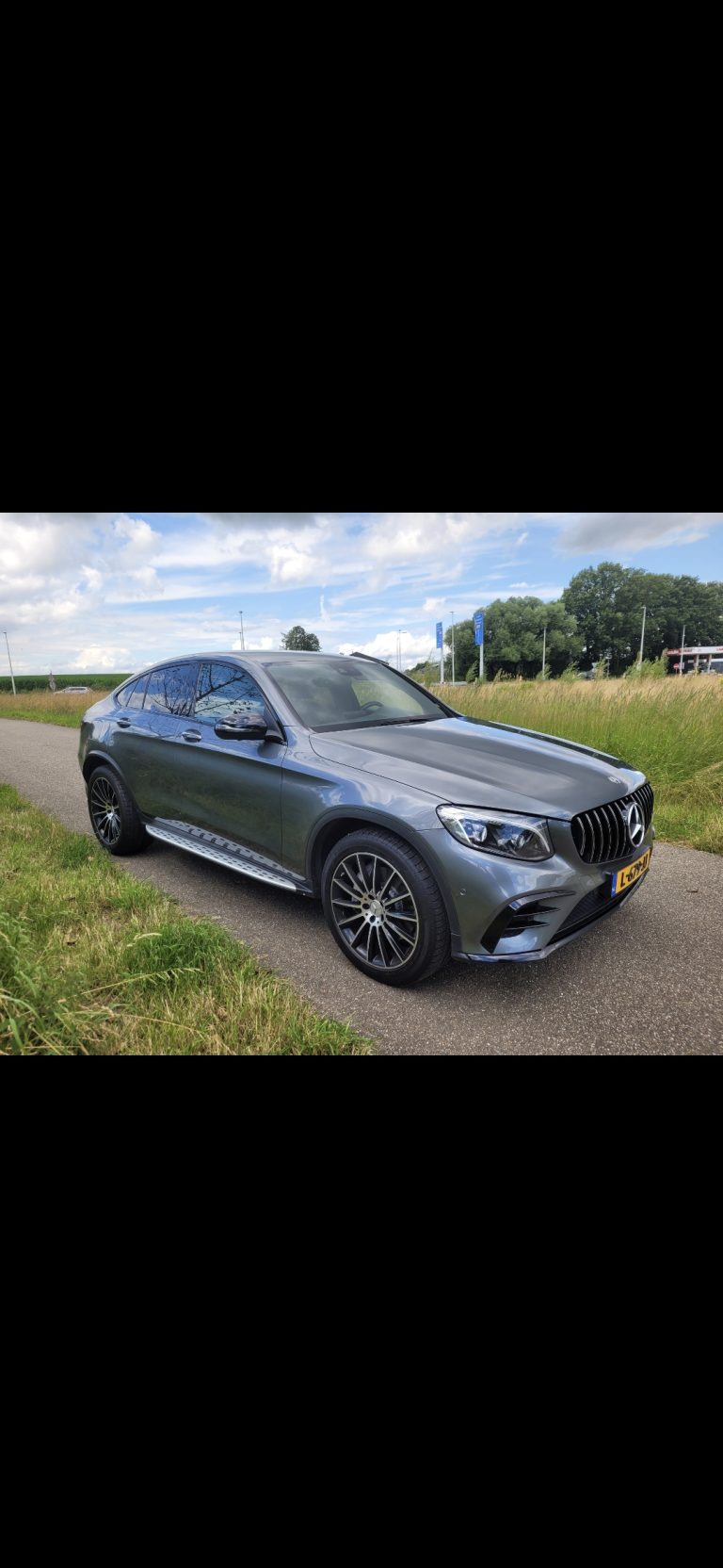 MERCEDES-BENZ – GLC