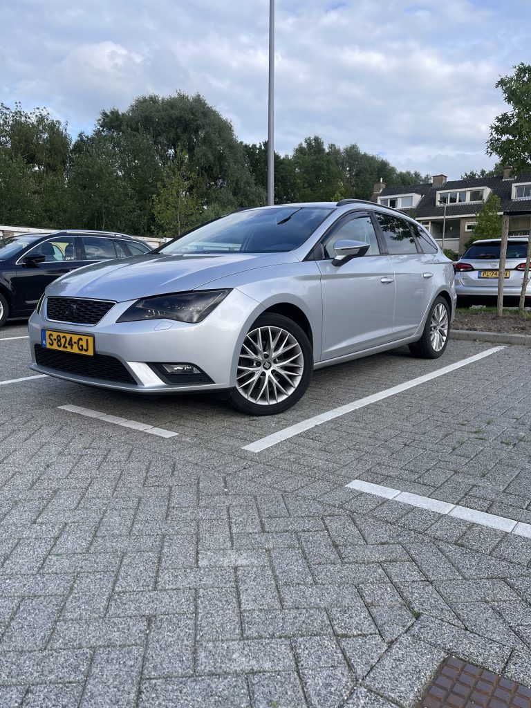 SEAT – LEON