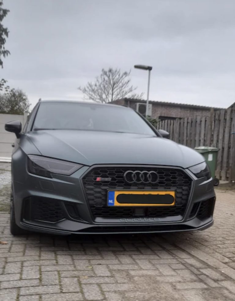 AUDI – RS 3 SPORTBACK