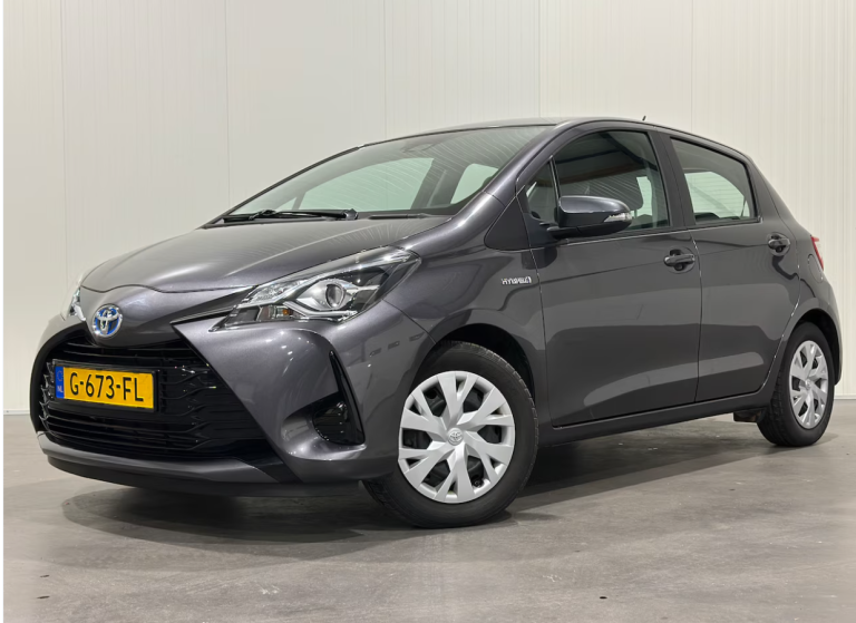 TOYOTA – YARIS